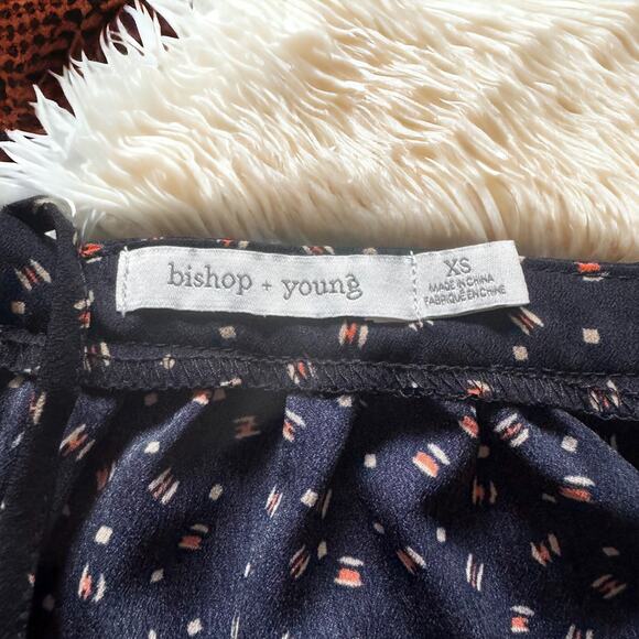 Bishop and Young Dark Navy Geometric Halter Blouse - Picture 6 of 7